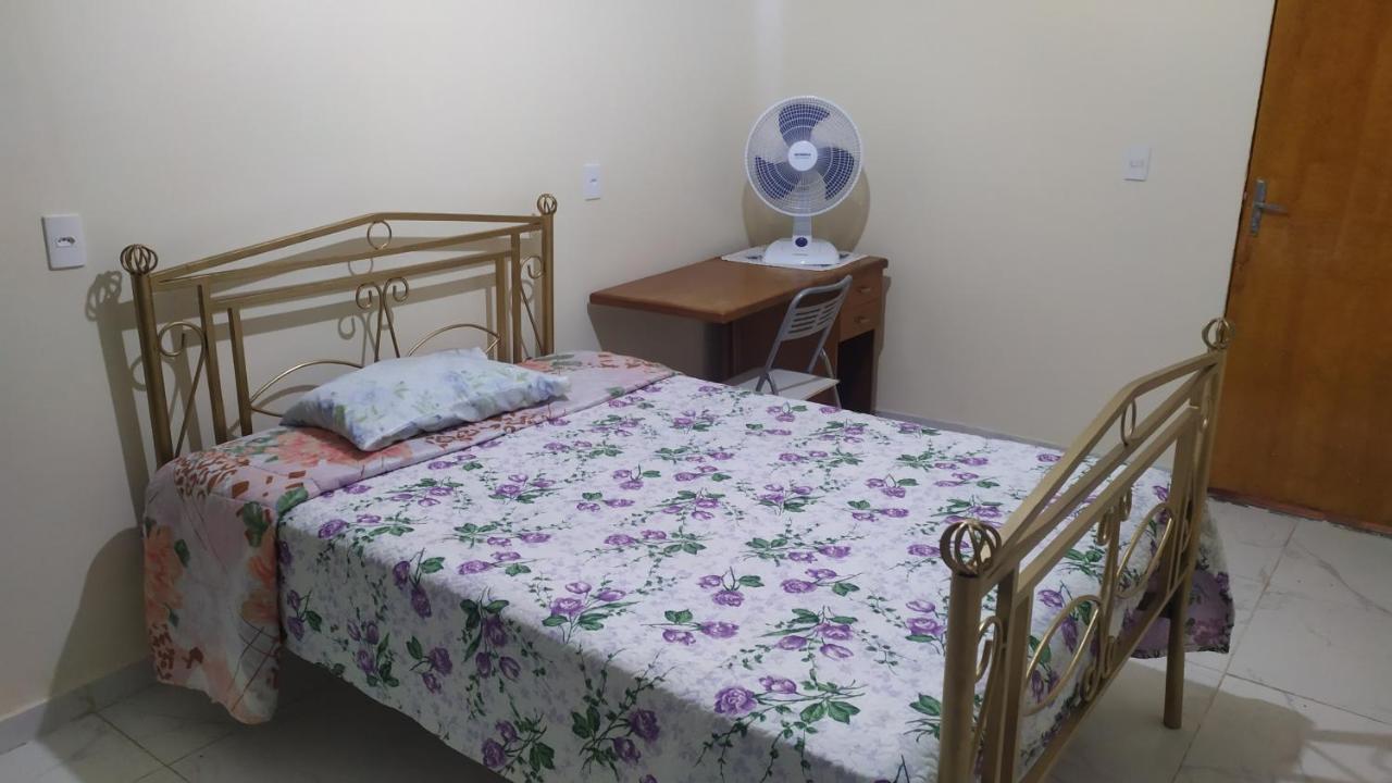 Hostal Bela *